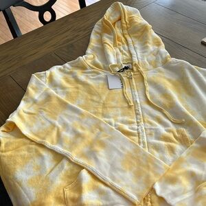 Sincerely Jules Bandier cropped yellow tie dye sweatshirt size 2X